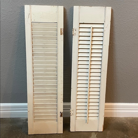 Vintage Cream Wooden Shutters - Picture 11 of 11